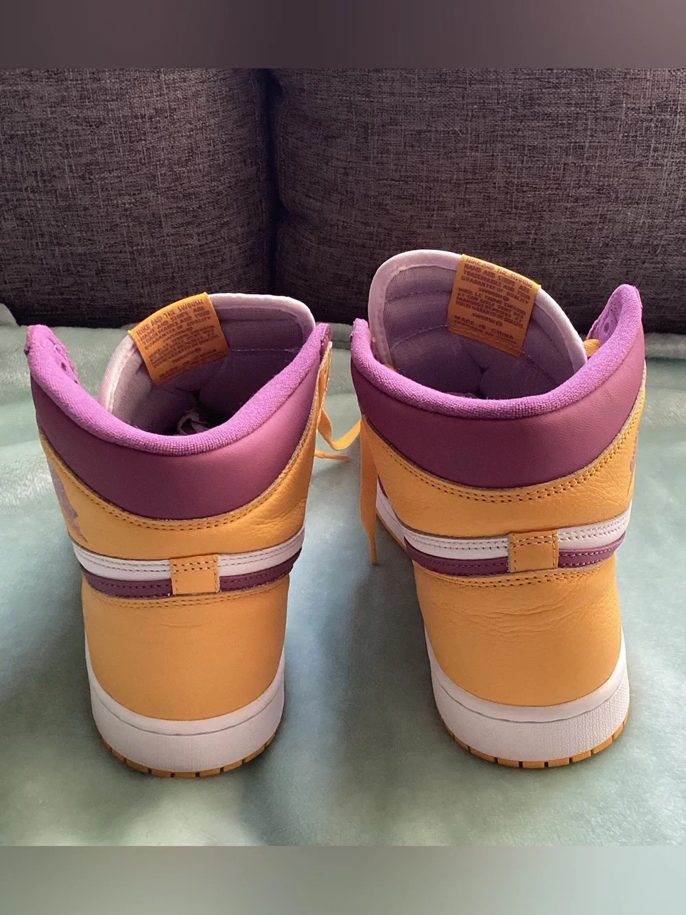Nike  Air Jordan 1 Retro High OG 